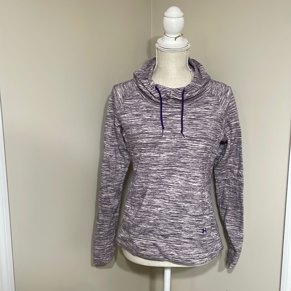 Under Armour Cowl Neck sweatshirt